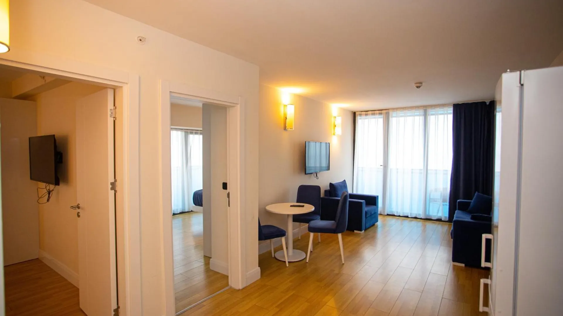 Luxsor & Gorgeous Sea Vlews Apartment Batumi Georgia