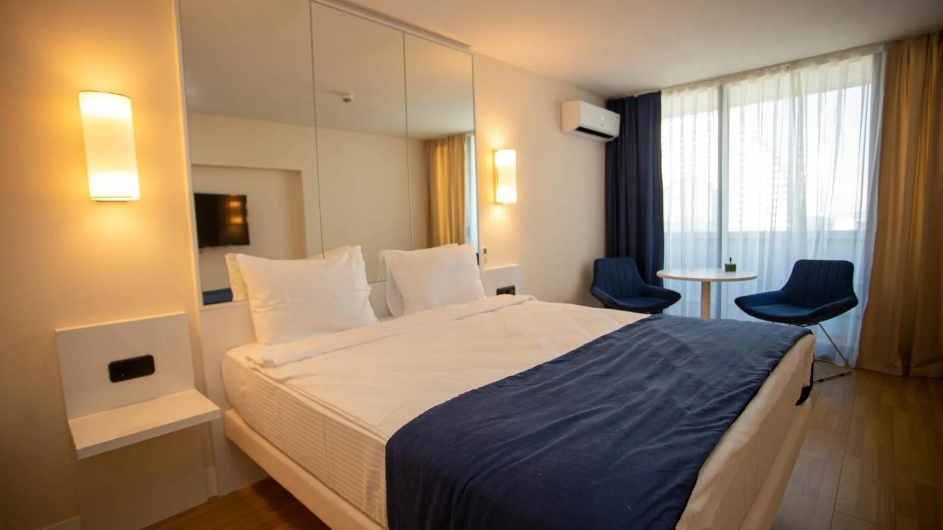 Luxsor & Gorgeous Sea Vlews Apartment Batumi