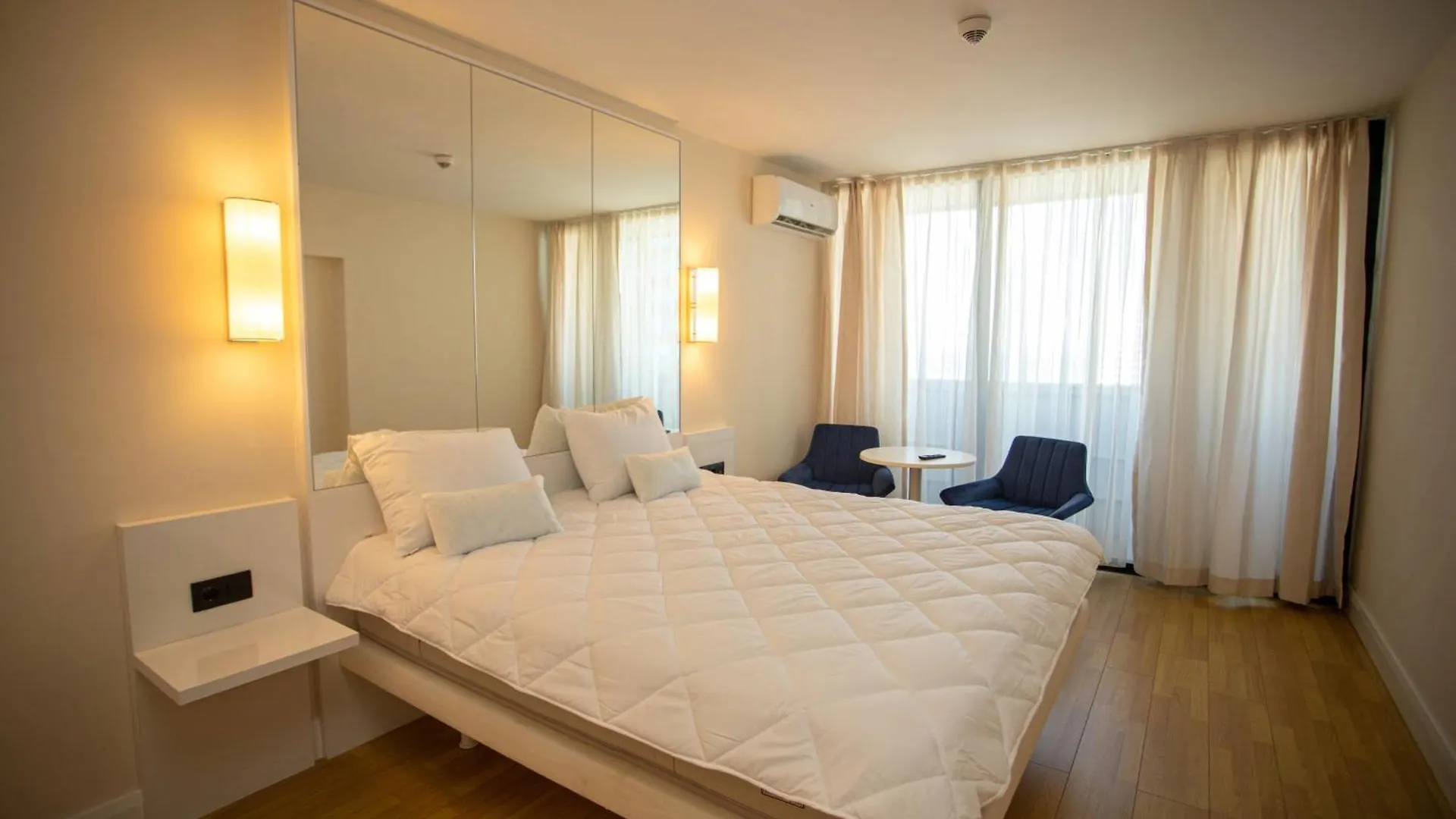 Luxsor & Gorgeous Sea Vlews Apartment Batumi